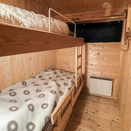 4 Star In Al * Ål
